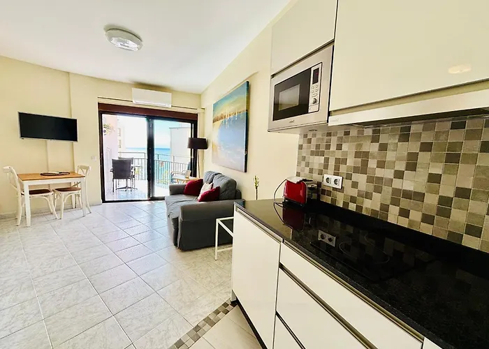 Stunning Apartment In Marbella